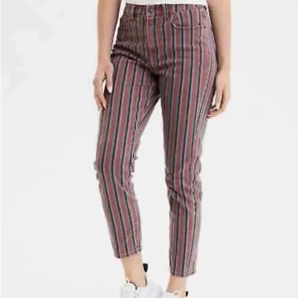 American Eagle Striped High Rise Mom Jeans